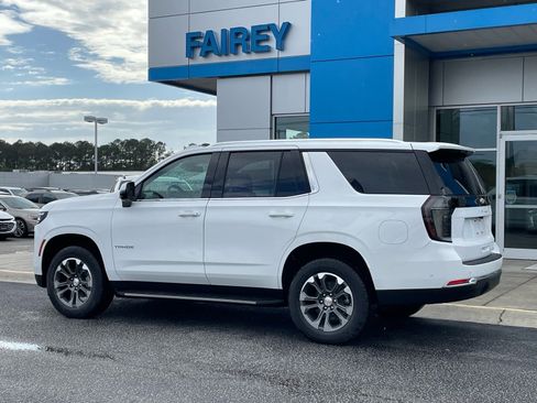 New 2026 Chevrolet Tahoe LT image 3