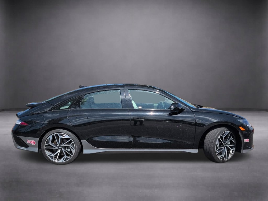 Used 2023 Hyundai Ioniq 6 Limited RWD image 10
