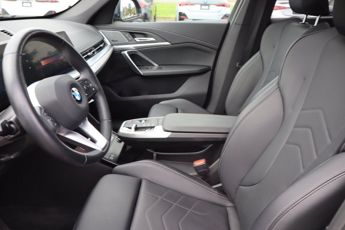 Used 2026 BMW X1 xDrive28i w/ Technology Package AWD/4WD image 26