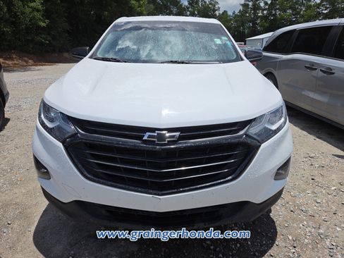 Used 2021 Chevrolet Equinox LT FWD image 3