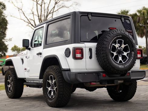 Used 2021 Jeep Wrangler Rubicon AWD/4WD image 12