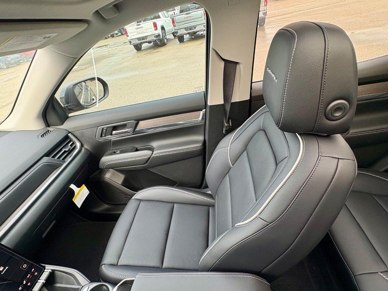 New 2027 GMC Terrain Denali AWD/4WD image 15