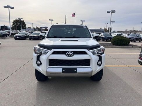 Used 2019 Toyota 4Runner TRD Off-Road Premium image 7