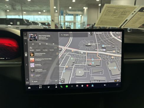 Used 2023 Tesla Model X image 38