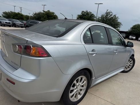 Used 2013 Mitsubishi Lancer ES FWD image 3