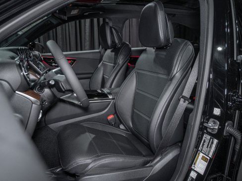 Certified 2026 Mercedes-Benz GLC 300 4MATIC image 11