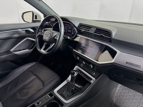 Used 2022 Audi Q3 2.0T Premium w/ Convenience Package image 28