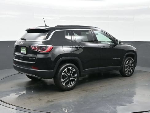 Used 2023 Jeep Compass Limited AWD/4WD image 6