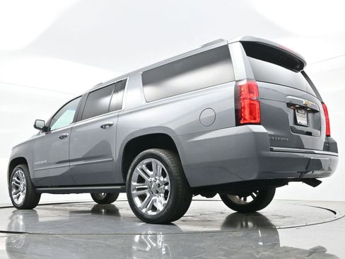 Used 2019 Chevrolet Suburban Premier w/ Premier Plus Edition image 55