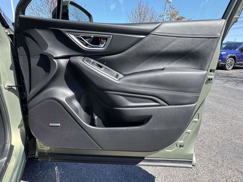 Used 2021 Subaru Forester Touring image 8