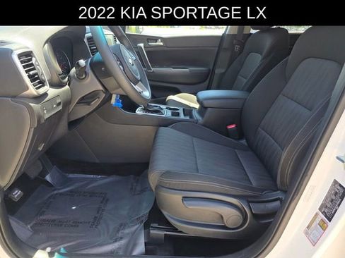 Used 2022 Kia Sportage LX AWD/4WD image 22