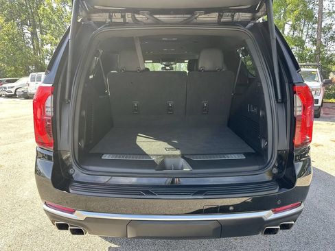 Certified 2025 GMC Yukon XL Denali AWD/4WD image 25