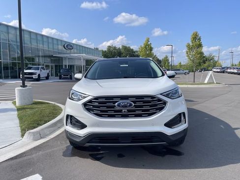 Certified 2024 Ford Edge Titanium w/ Equipment Group 301A AWD/4WD image 8