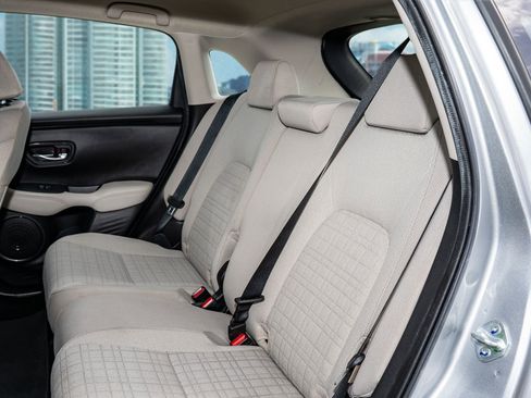 Used 2023 Honda HR-V LX image 16