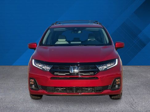 New 2026 Honda Odyssey Touring image 9