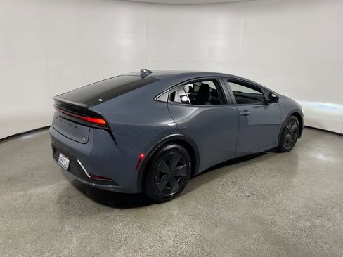 Certified 2024 Toyota Prius LE AWD/4WD image 3