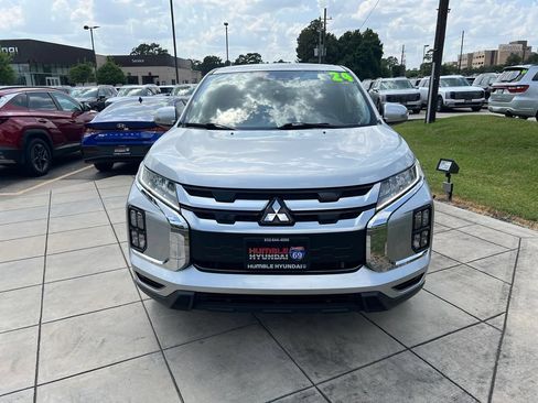 Used 2024 Mitsubishi Outlander Sport ES AWD/4WD image 2