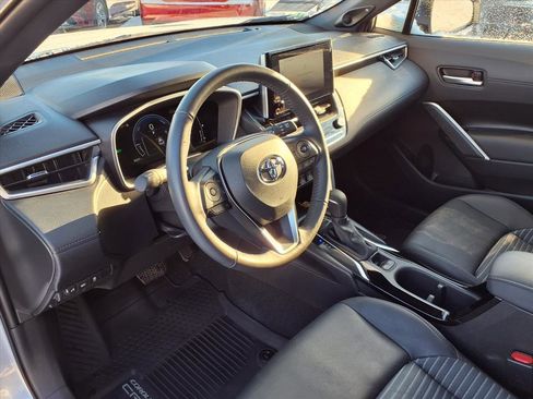 Used 2023 Toyota Corolla Cross XSE w/ Convenience Package image 15