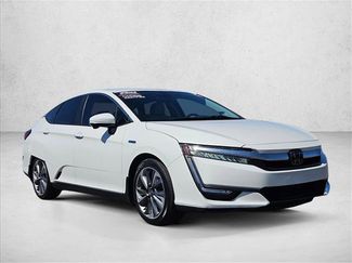 Used 2018 Honda Clarity Plug-In Hybrid video 3