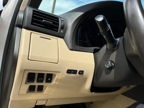 Used 2010 Lexus RX 350 2WD image 20