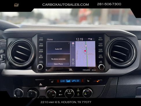Used 2021 Toyota Tacoma TRD Pro AWD/4WD image 18