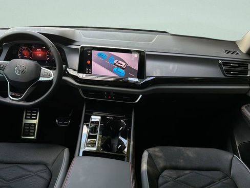 New 2026 Volkswagen Atlas Peak Edition AWD/4WD image 10