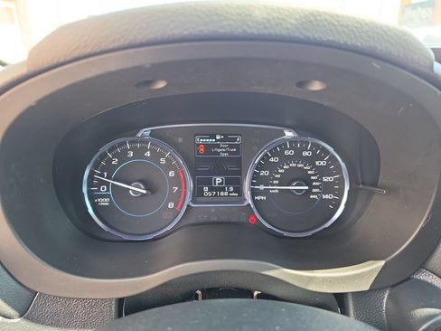 Used 2018 Subaru Forester 2.5i Touring AWD/4WD image 15