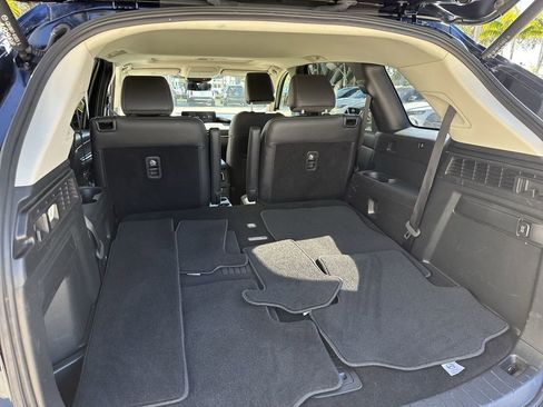 Used 2024 MAZDA CX-90 3.3 Turbo w/ Preferred Plus image 58