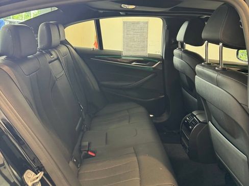 Used 2021 BMW 530i xDrive w/ Convenience Package AWD/4WD image 17