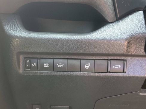 Used 2023 Toyota RAV4 XLE Premium AWD/4WD image 30