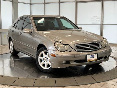 Used 2004 Mercedes-Benz C 240 Sedan image 1