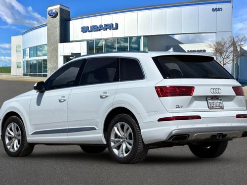 Used 2019 Audi Q7 3.0T Premium Plus w/ Premium Plus Package AWD/4WD image 8