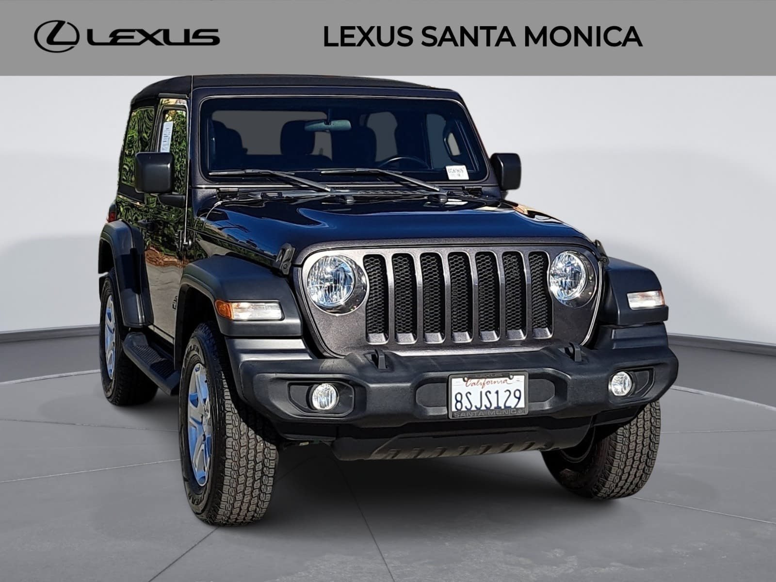Used 2020 Jeep Wrangler Sport AWD/4WD image 3