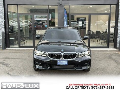 Used 2021 BMW 330i xDrive Sedan w/ Premium Package AWD/4WD image 5