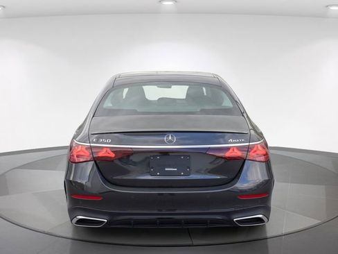 New 2026 Mercedes-Benz E 350 4MATIC Sedan image 8