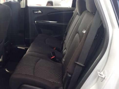Used 2013 Dodge Journey SXT w/ Flexible Seating Group AWD/4WD image 7