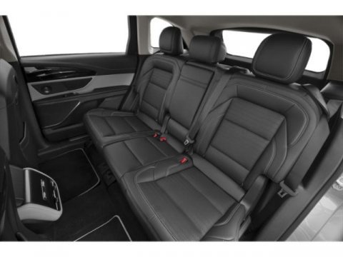 Used 2024 Lincoln Nautilus Premier AWD/4WD image 12