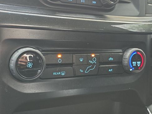 Used 2021 Ford F150 XL w/ STX Appearance Package RWD image 18