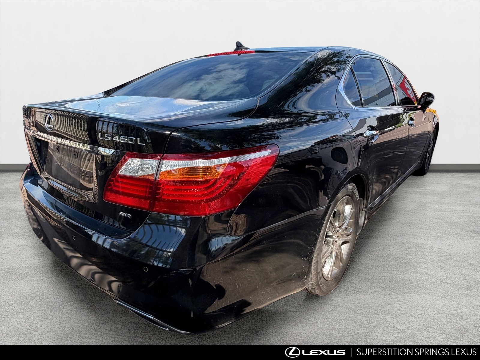 Used 2011 Lexus LS 460 L w/ Rear Seat Upgrade Pkg AWD/4WD image 3