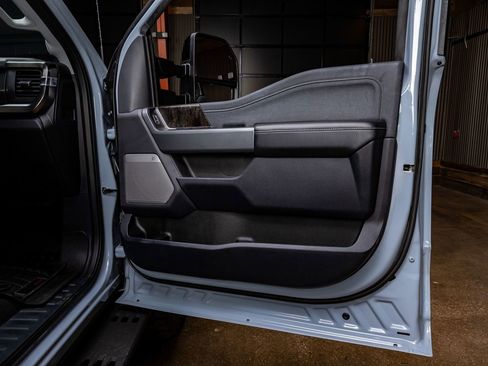 Used 2024 Ford F250 Lariat w/ Lariat Ultimate Package image 36