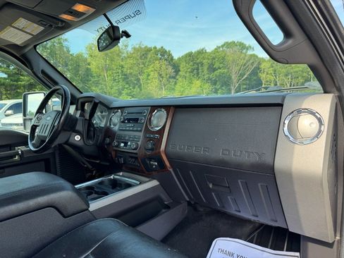 Used 2012 Ford F250 Lariat w/ Chrome Pkg AWD/4WD image 19