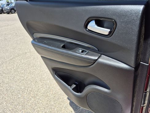 Used 2021 Dodge Durango SXT AWD/4WD image 18