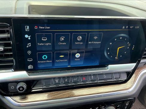 Used 2024 Chevrolet Silverado 2500 LT image 20