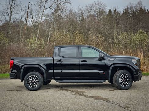 New 2026 GMC Sierra 1500 AT4 w/ AT4 Premium Package AWD/4WD image 2