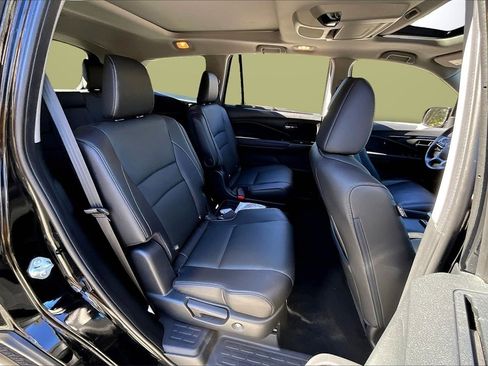 Used 2022 Honda Pilot Elite image 24