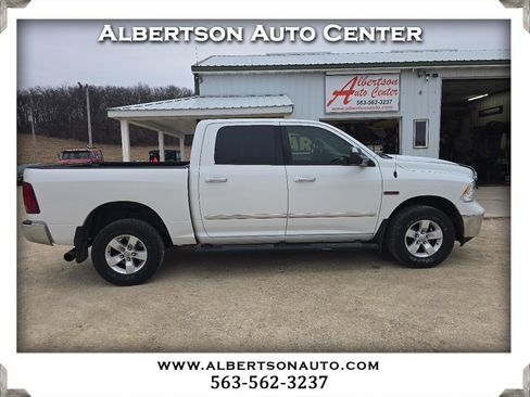 Used 2014 RAM 1500 Classic SLT w/ Luxury Group AWD/4WD image 1