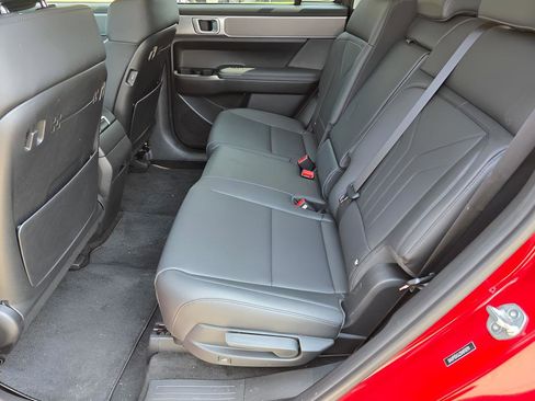 New 2025 Hyundai Santa Fe XRT AWD/4WD image 15