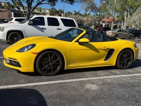 Used 2018 Porsche 718 Boxster GTS RWD image 11