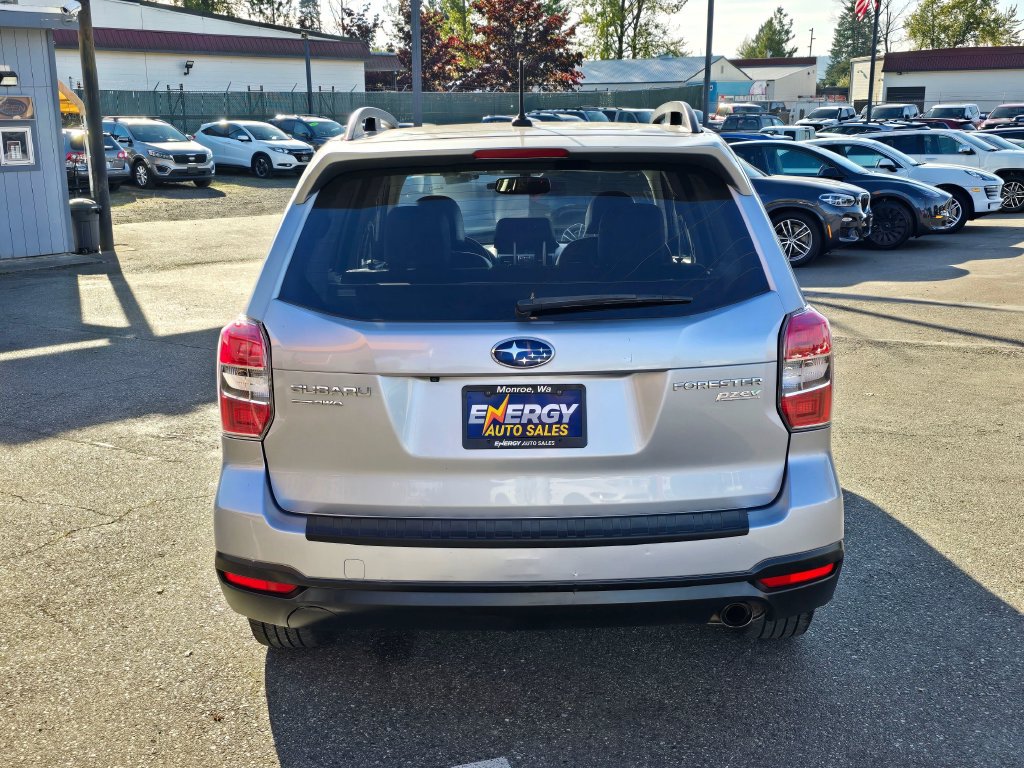Used 2014 Subaru Forester 2.5i Touring AWD/4WD image 6