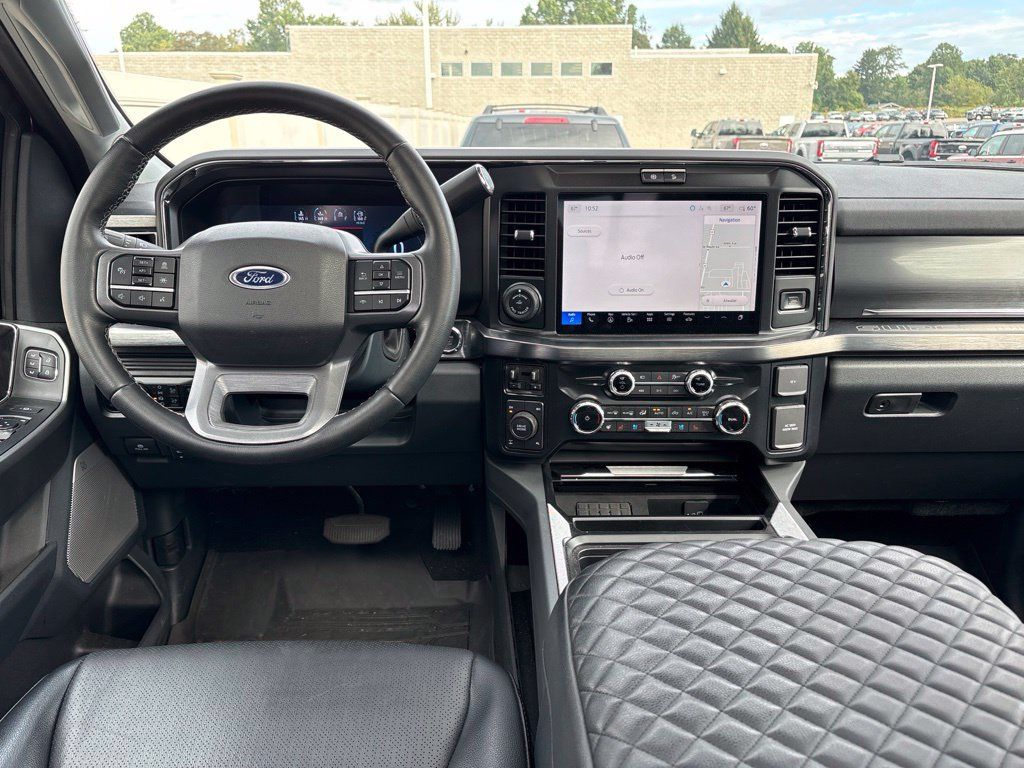 Used 2025 Ford F350 Lariat w/ Lariat Ultimate Package AWD/4WD image 9